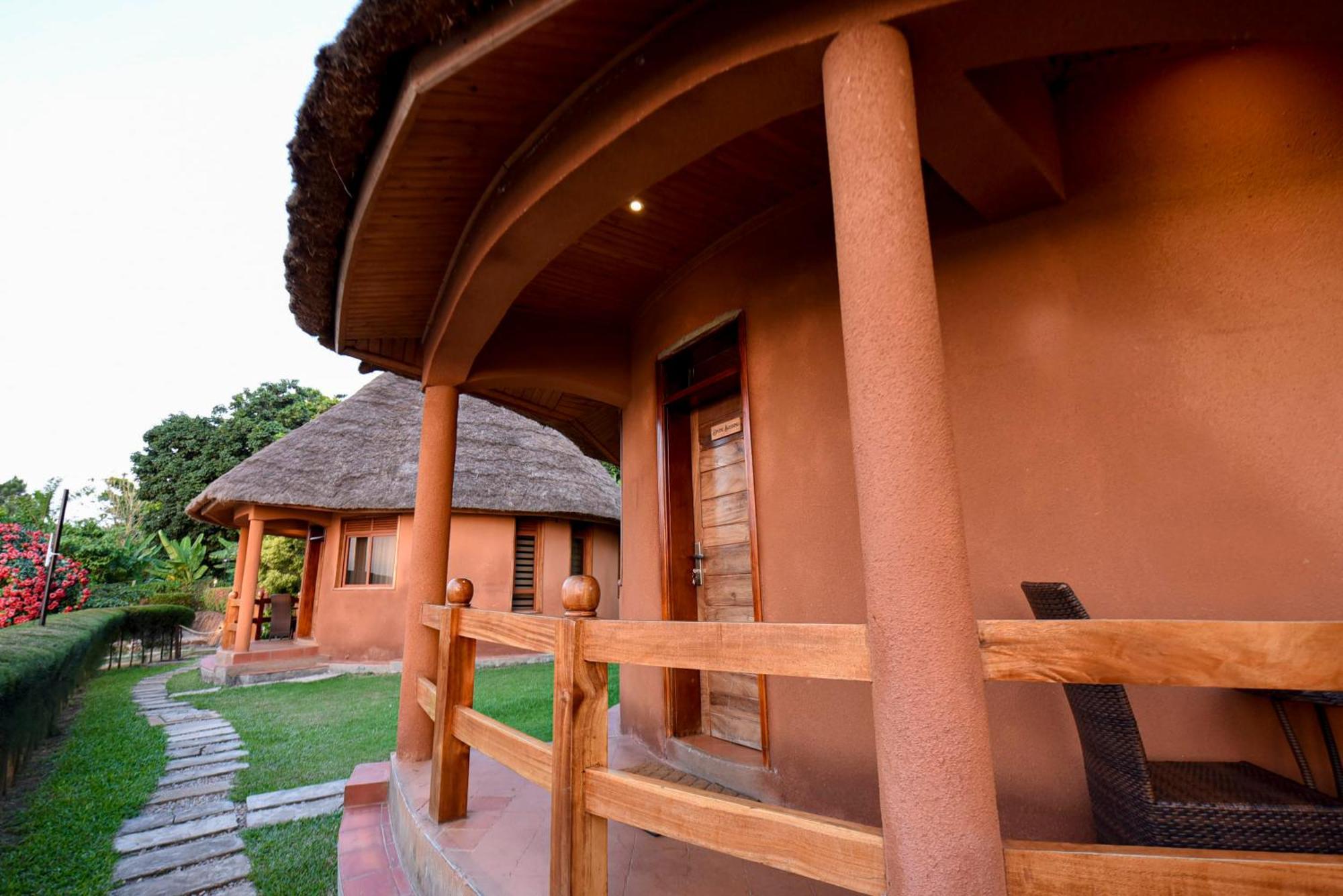 Divine Resort & Spa Kampala Exterior photo